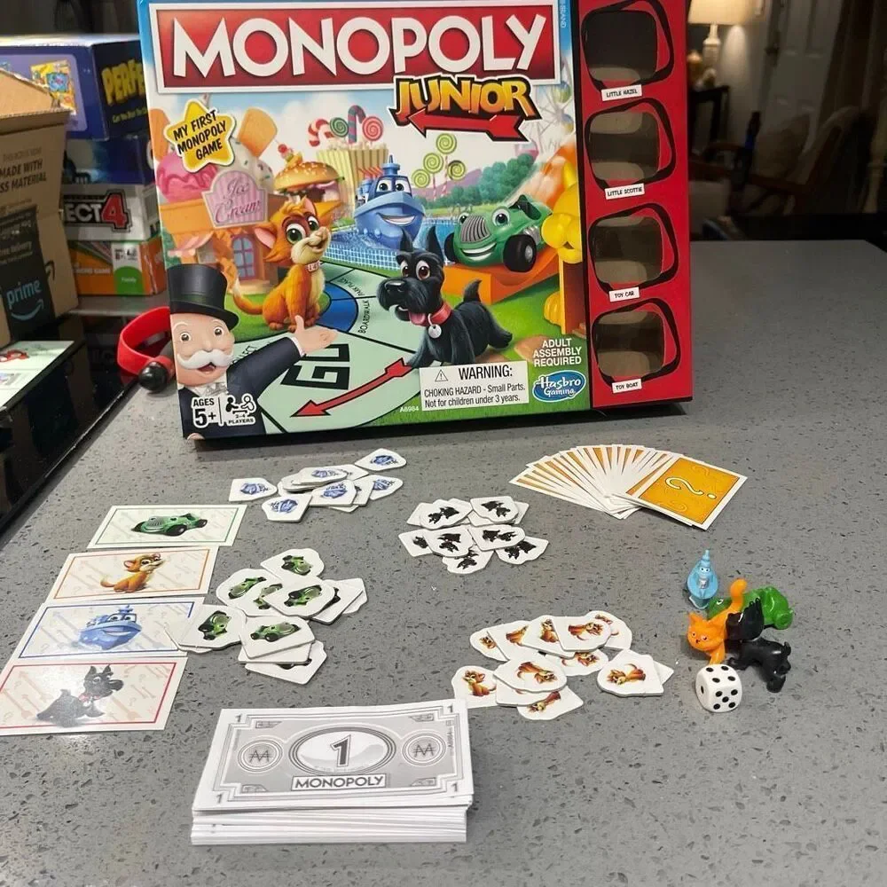 Monopoly Junior board game little Hazel and Scotty toy car and boat